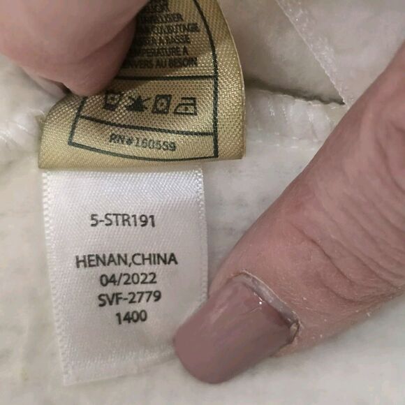 7 For All Mankind Infant Bodysuit White Sherpa Fleece Zipper Garage Guard Unisex - Picture 8 of 8